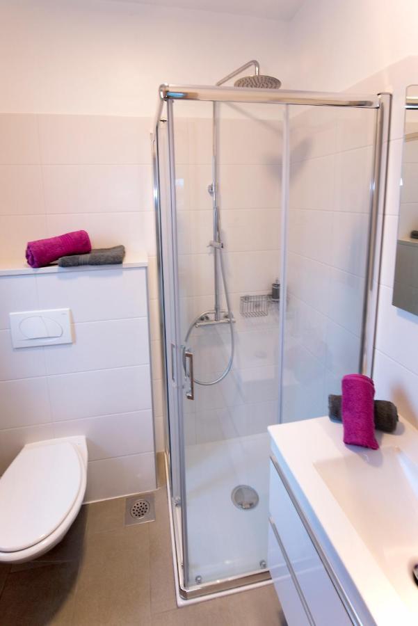 Holiday Home M1 & M2 Pula Rum bild